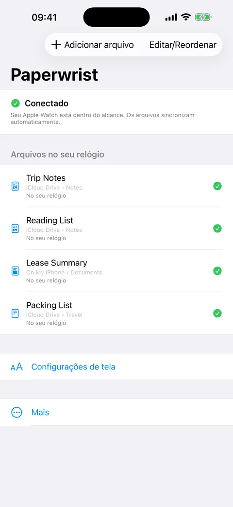 Paperwrist no iPhone, com a lista de documentos preparados para o relógio e o estado de sincronização